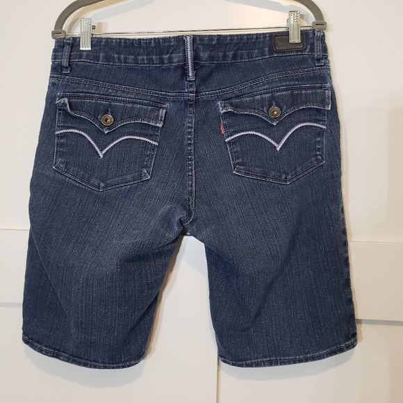 Levi's Denim Bermuda Shorts Mid-'Rise Stretch Size 13 Button Flap Pockets - Picture 2 of 10